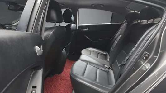Kia K3 2012 26