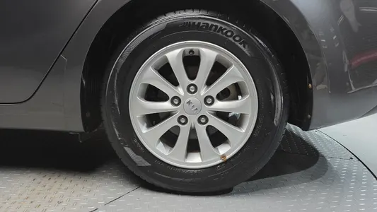 Kia K3 2012 21