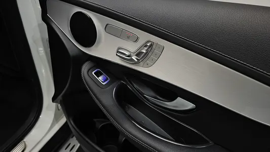 Mercedes-Benz GLC-Class X253 GLC220 d 4MATIC 2021 29