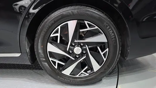 Hyundai IG 2022 21