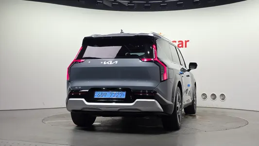 Kia EV9 4WD 2023 4
