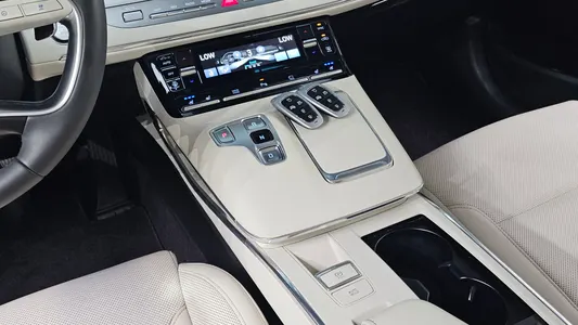 Hyundai IG 2.5 2022 9