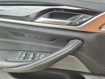 BMW 5 Series (G30) 530i 2020 9