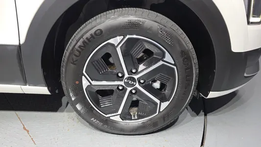 Kia 디 니로 2025 5