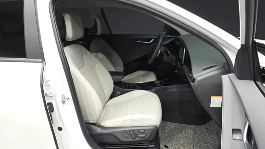 Kia 디 니로 2025 11