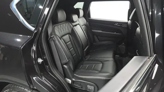 KG Mobility 렉스턴 아레나 2.2 4WD 2023 12