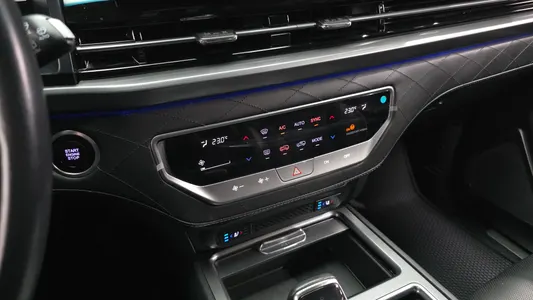 KG Mobility 렉스턴 아레나 2.2 4WD 2023 17