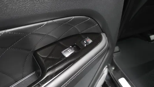 KG Mobility 렉스턴 아레나 2.2 4WD 2023 19