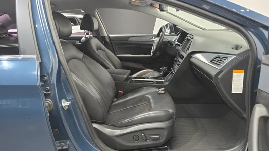Hyundai LF 2.0 HEV 2015 11