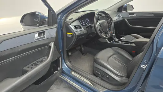 Hyundai LF 2.0 HEV 2015 10