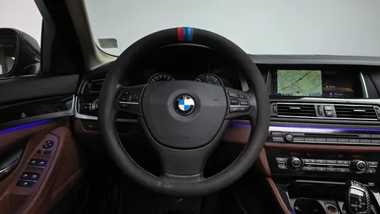 BMW 5 Series (F10) 520d 2015 12