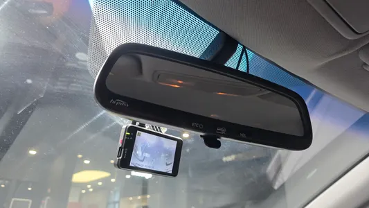 Hyundai () 1.6 VGT 2012 18