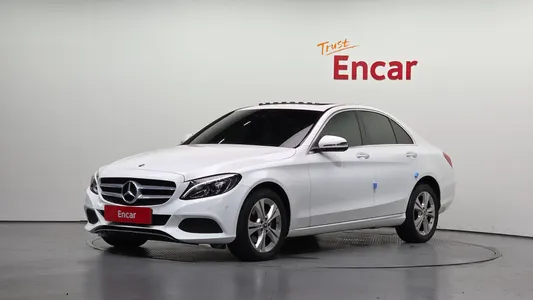 Mercedes-Benz C-Class W205 C220 d 4MATIC 2018