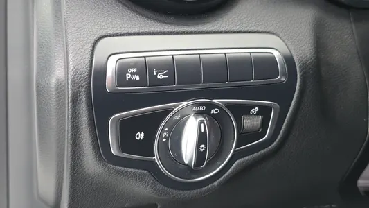 Mercedes-Benz C-Class W205 C220 d 4MATIC 2018 14