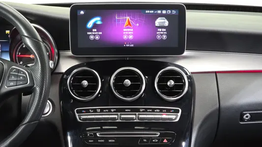 Mercedes-Benz C-Class W205 C220 d 4MATIC 2018 17