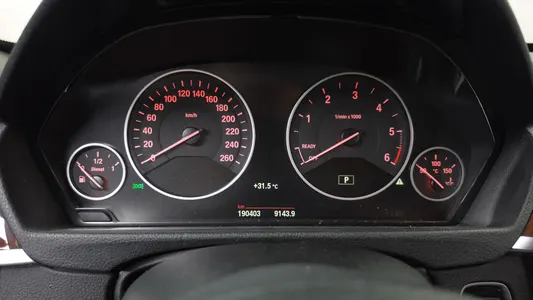 BMW 3 Series GT (F34) GT 320d 2014 8