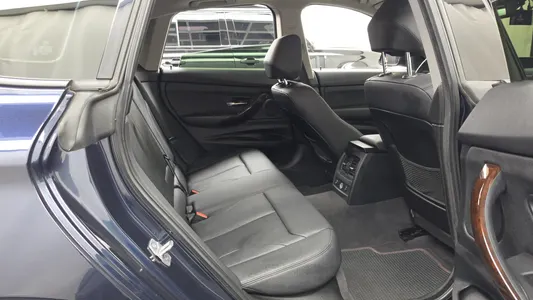 BMW 3 Series GT (F34) GT 320d 2014 12