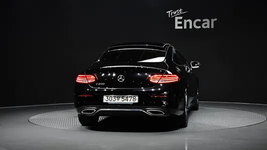 Mercedes-Benz C-Class W205 C200 2020 4