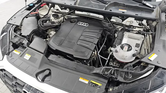 Audi Q5 (FY) 40 TDI 2022 6