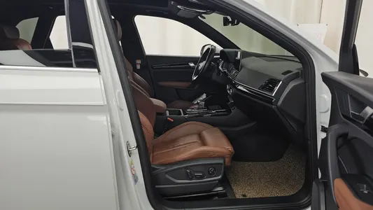 Audi Q5 (FY) 40 TDI 2022 11