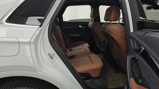 Audi Q5 (FY) 40 TDI 2022 12