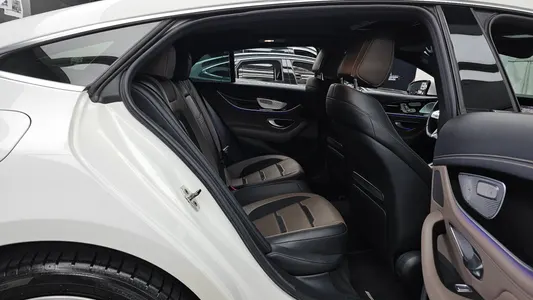 Mercedes-Benz AMG GT 4 43 4MATIC+ 2021 12