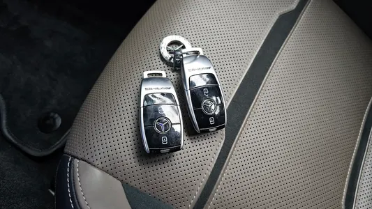 Mercedes-Benz AMG GT 4 43 4MATIC+ 2021 26