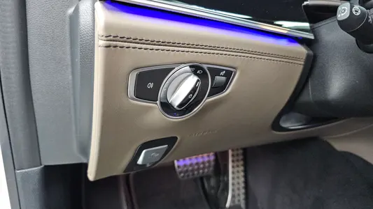Mercedes-Benz AMG GT 4 43 4MATIC+ 2021 29