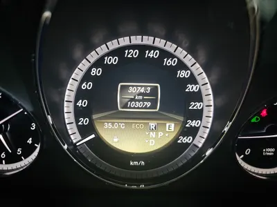 Mercedes-Benz E-Class W212 E220 CDI 2012 8