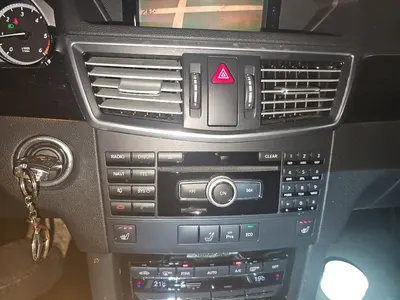 Mercedes-Benz E-Class W212 E220 CDI 2012 11