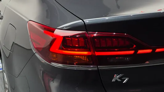 Kia K7 2.5 GDI 2019 24