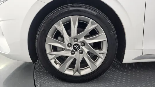 Hyundai IG 2021 5