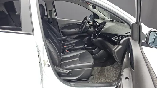 Chevrolet Spark 2018 26