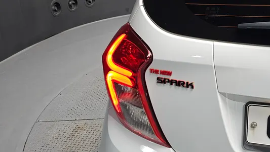 Chevrolet Spark 2018 23