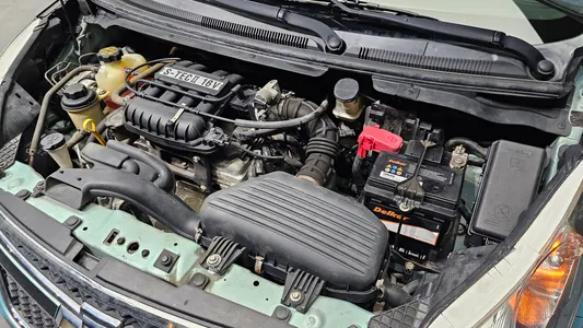 Chevrolet Spark LT 2012 6