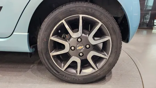 Chevrolet Spark LT 2012 21