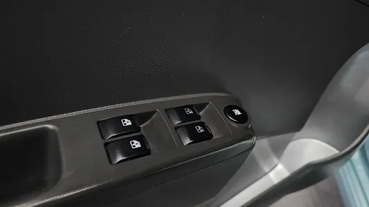 Chevrolet Spark LT 2012 28