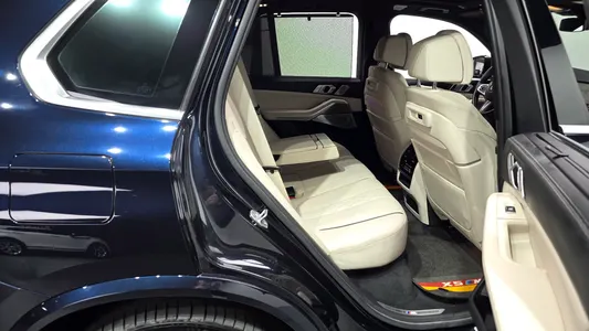 BMW X5 (G05) M50i 2020 11