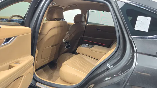 Genesis G80 (RG3) 2.5 AWD 2024 11