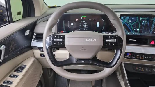 Kia 4 HEV 4 2026 13
