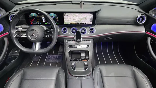 Mercedes-Benz E-Class W213 E220d 4MATIC AMG Line 2023 7