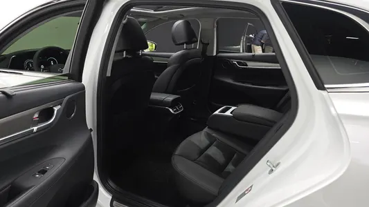 Hyundai IG 2022 11