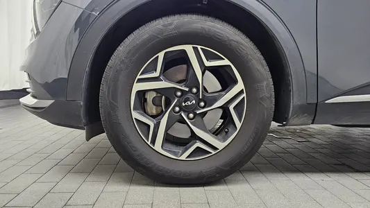 Kia 5 2.0 2WD 2022 5