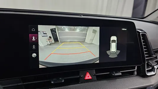 Kia 5 2.0 2WD 2022 14