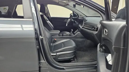 Kia 5 2.0 2WD 2022 26