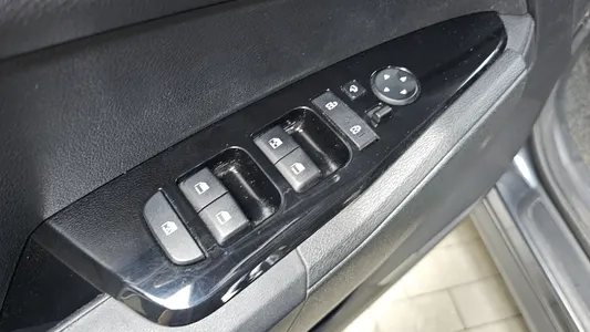 Kia 5 2.0 2WD 2022 27