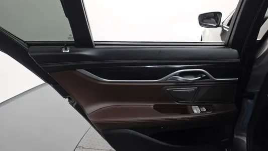 BMW 7 Series (G11) 730d xDrive M 2018 25