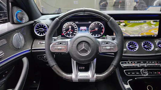 Mercedes-Benz E-Class W213 E300 4MATIC AMG Line 2018 13