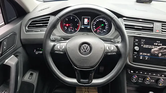 Volkswagen 2 2.0 TDI 2018 11
