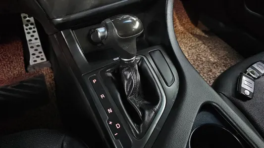 Kia K5 LPI 2015 9